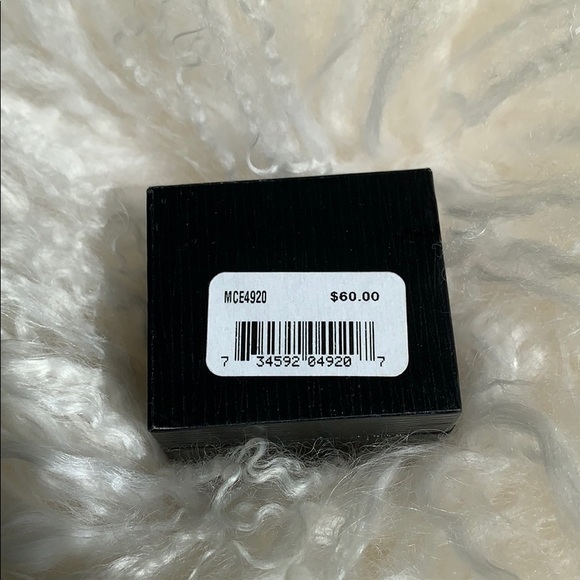 Victoria Townsend 18k/silver Opal stud earrings - Picture 4 of 6